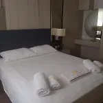 Ebru Evleri Icmeler Merkeze Ve Plaja Yakin Appartamento *